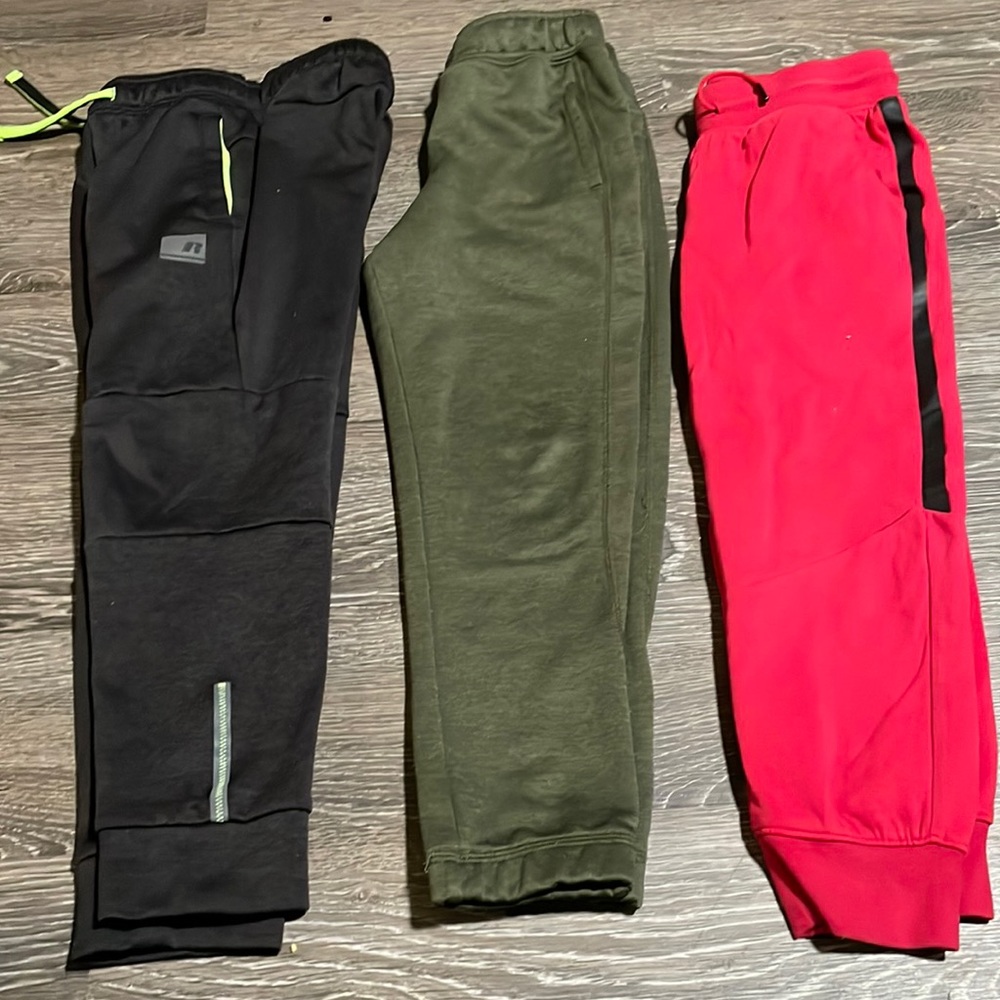 3 pairs of sweatpants